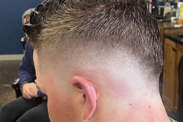 79eb10211d8c4cde9e1a25613ac6b1-parkers-classic-barber-co-biz-photo-2d610d25eff543099ab3b743448a75-booksy